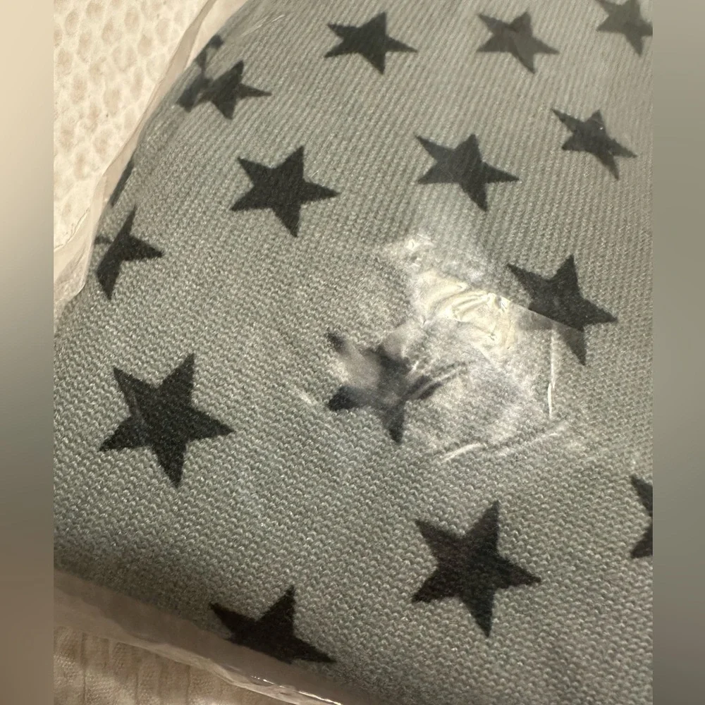 Muk Luks 2 Piece Star Loungewear NWT - Picture 3 of 5